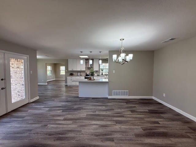 2805 Burlwood Drive, Dalworthington Gardens, TX 76016