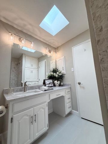 2805 Burlwood Drive, Dalworthington Gardens, TX 76016