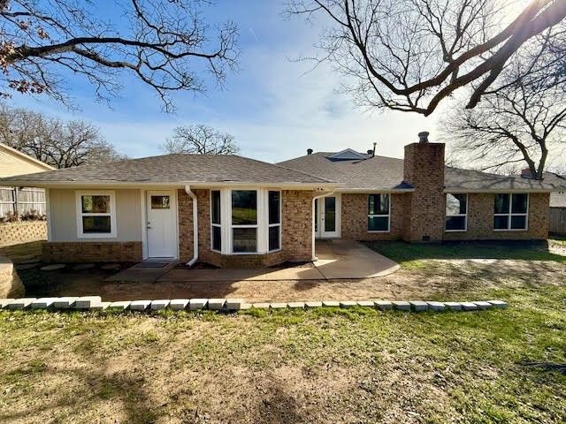 2805 Burlwood Drive, Dalworthington Gardens, TX 76016
