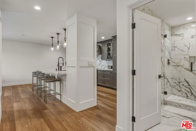 121 S Hope Street 334, Los Angeles, CA 90012