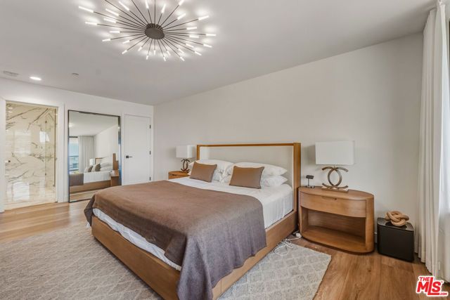121 S Hope Street 334, Los Angeles, CA 90012