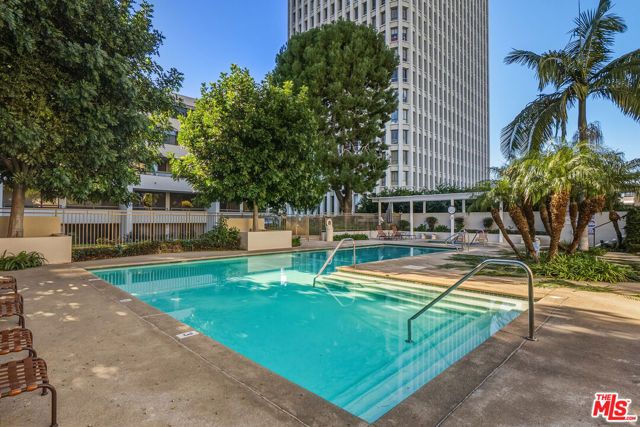 121 S Hope Street 334, Los Angeles, CA 90012
