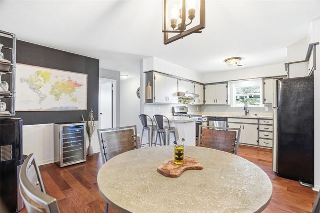 1307 Bois D Arc Street, Weatherford, TX 76086