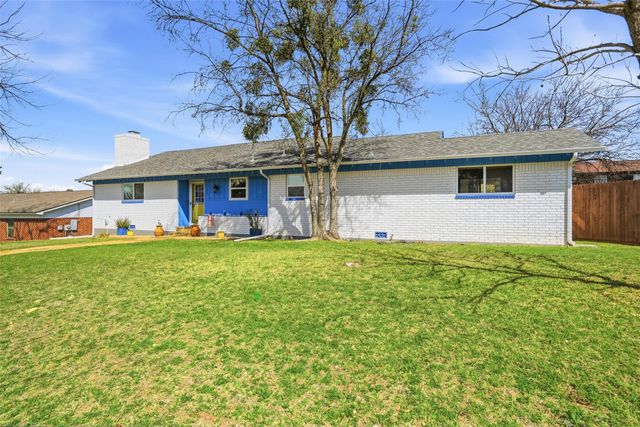 1307 Bois D Arc Street, Weatherford, TX 76086