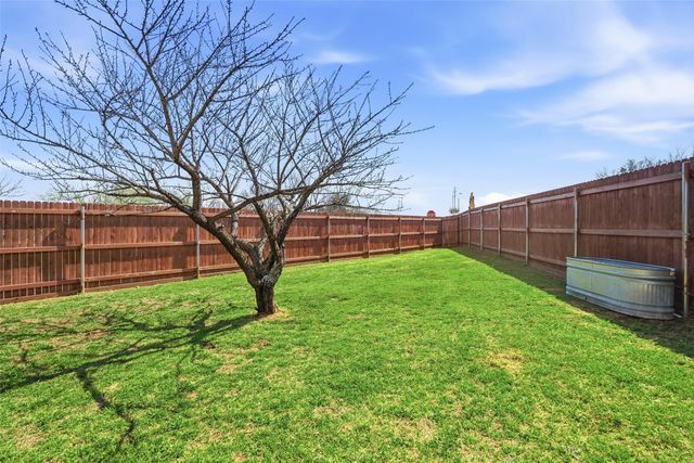 1307 Bois D Arc Street, Weatherford, TX 76086