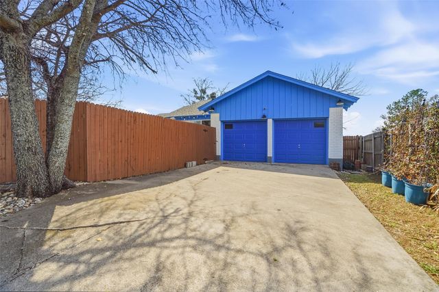 1307 Bois D Arc Street, Weatherford, TX 76086