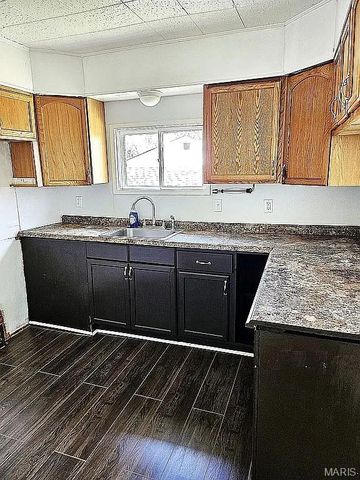 7309 Jenwood Avenue, Jennings, MO 63136