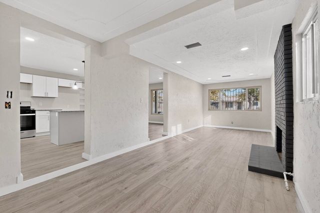 605 Ortiz Drive SE, Albuquerque, NM 87108