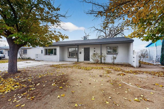 605 Ortiz Drive SE, Albuquerque, NM 87108