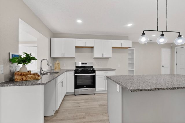 605 Ortiz Drive SE, Albuquerque, NM 87108