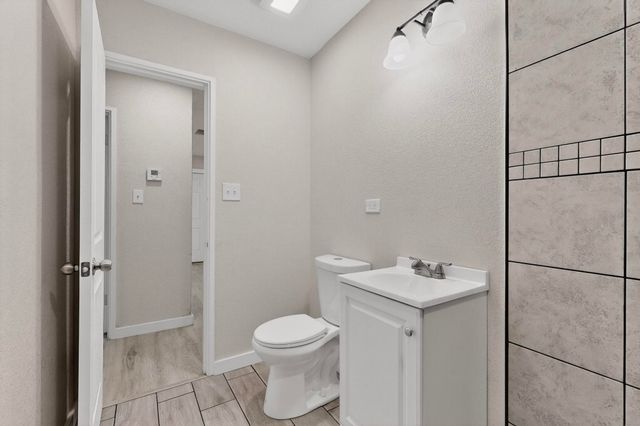 605 Ortiz Drive SE, Albuquerque, NM 87108