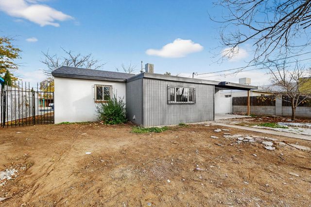 605 Ortiz Drive SE, Albuquerque, NM 87108