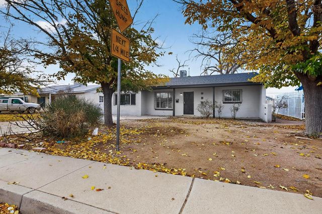 605 Ortiz Drive SE, Albuquerque, NM 87108