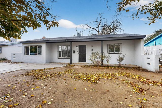 605 Ortiz Drive SE, Albuquerque, NM 87108