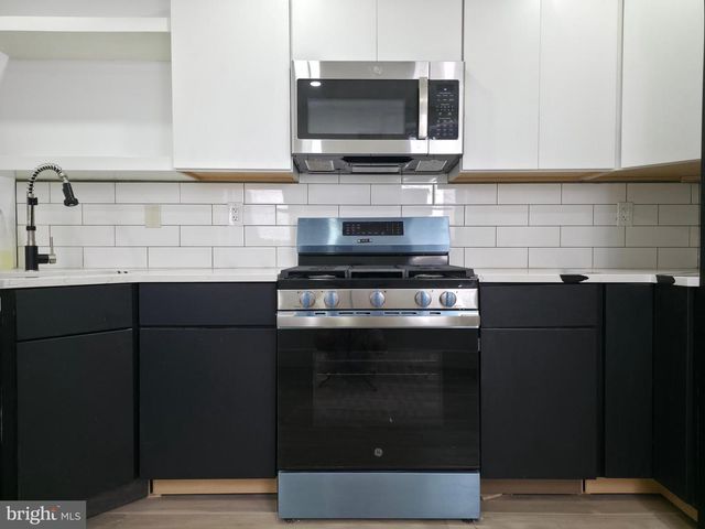 1504 N STILLMAN ST, Philadelphia, PA 19121