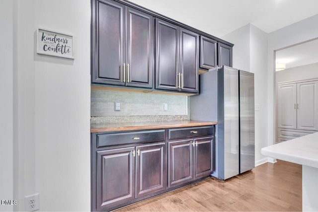 899 Legacy Falls Drive S, Chapel Hill, NC 27517