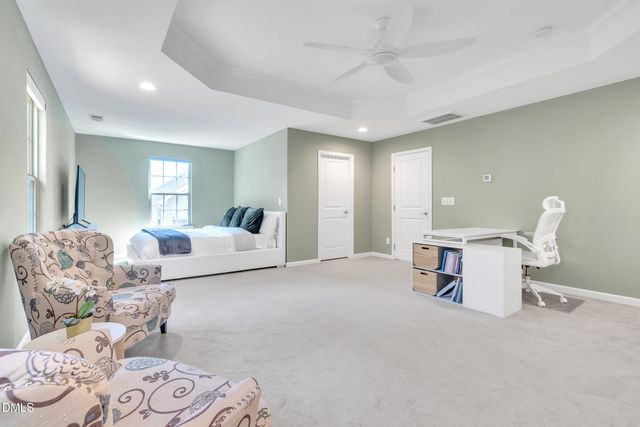 899 Legacy Falls Drive S, Chapel Hill, NC 27517