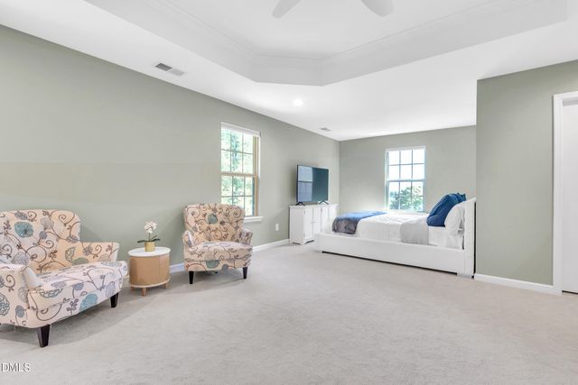 899 Legacy Falls Drive S, Chapel Hill, NC 27517