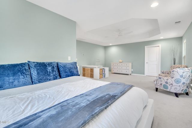 899 Legacy Falls Drive S, Chapel Hill, NC 27517