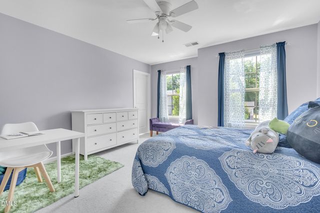 899 Legacy Falls Drive S, Chapel Hill, NC 27517