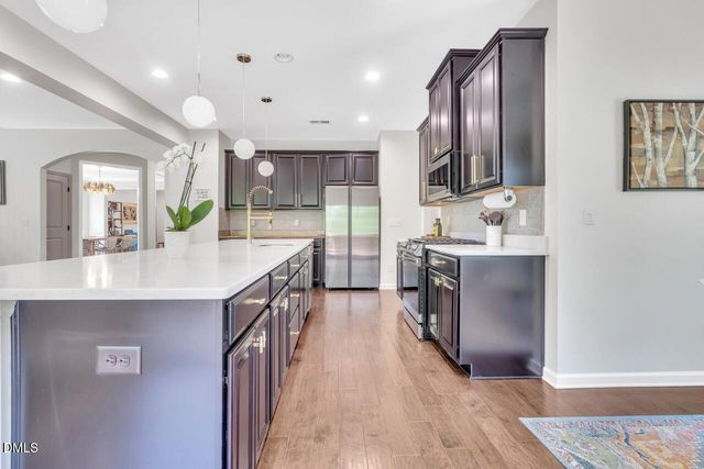 899 Legacy Falls Drive S, Chapel Hill, NC 27517