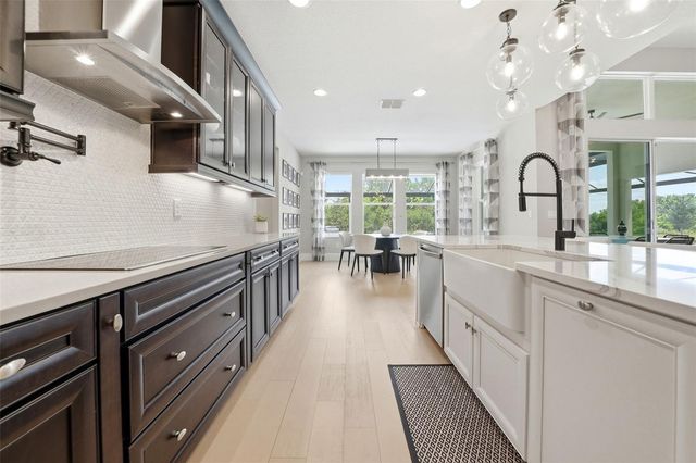 7224 GRAYBROOK DRIVE, Wesley Chapel, FL 33545