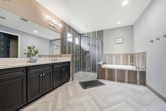 7224 GRAYBROOK DRIVE, Wesley Chapel, FL 33545