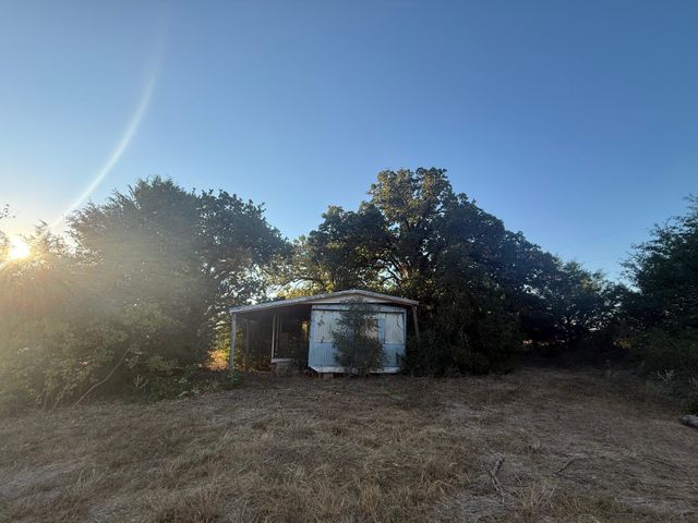 503 County Road 350, Gause, TX 77857