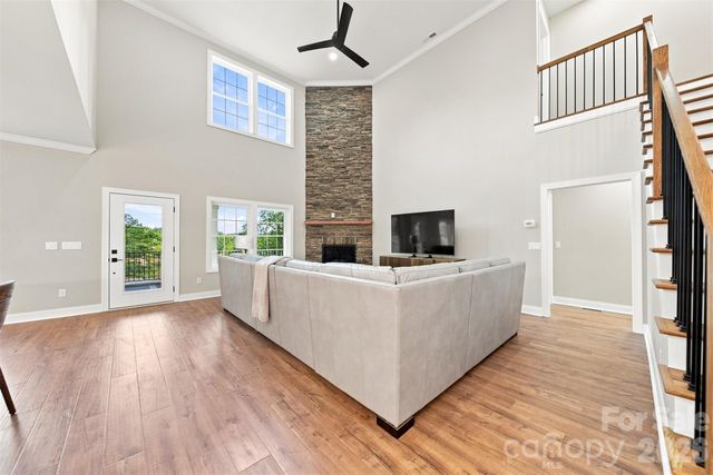 5317 Shoreline Way, Granite Falls, NC 28630