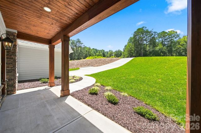 5317 Shoreline Way, Granite Falls, NC 28630