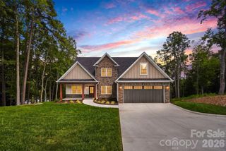 5317 Shoreline Way, Granite Falls, NC 28630