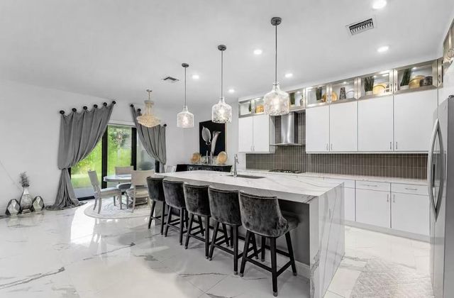 5395 St Vincent Lane, Westlake, FL 33470