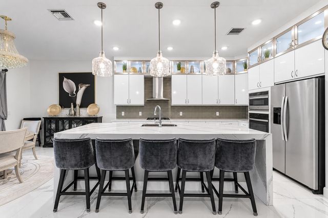 5395 St Vincent Lane, Westlake, FL 33470