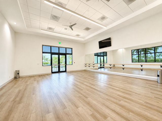 5395 St Vincent Lane, Westlake, FL 33470