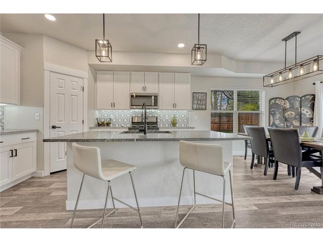 110 Chester Ave, Woodland Park, CO 80863