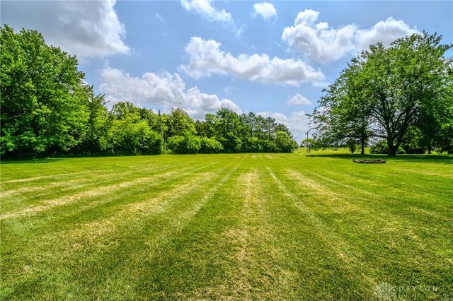 7359 Brookville Salem Road, Brookville, OH 45309