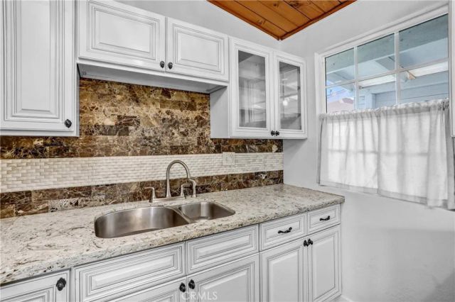 230 N Calvados, Azusa, CA 91702