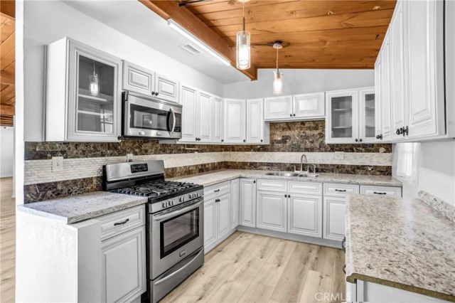 230 N Calvados, Azusa, CA 91702