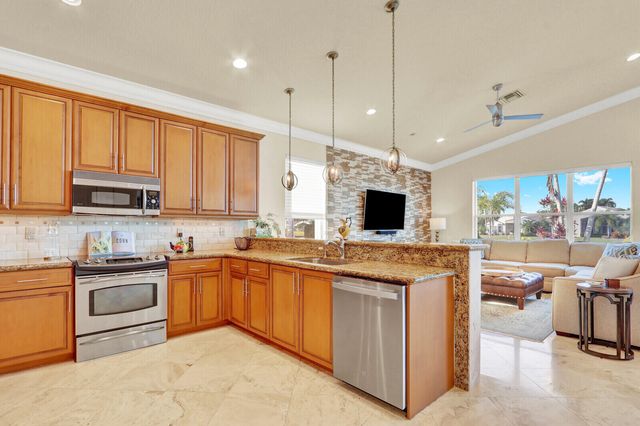 7349 Carmela Way, Delray Beach, FL 33446