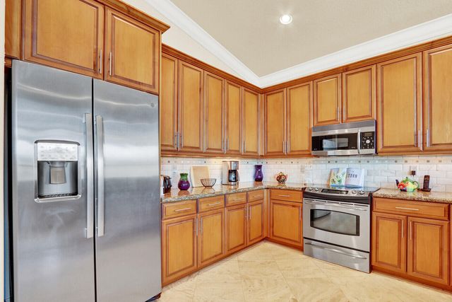 7349 Carmela Way, Delray Beach, FL 33446