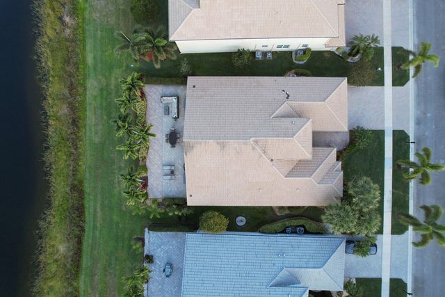 7349 Carmela Way, Delray Beach, FL 33446