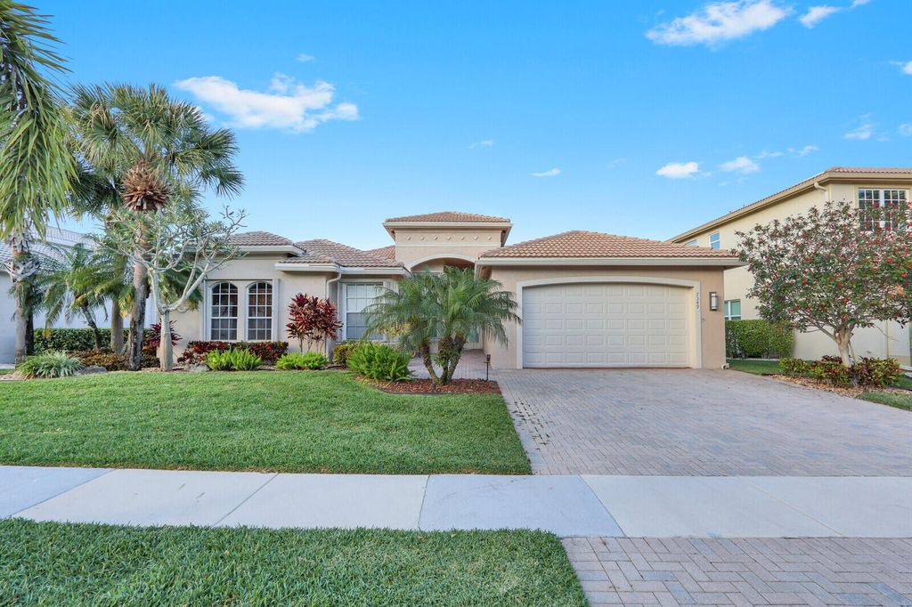 7349 Carmela Way, Delray Beach, FL 33446