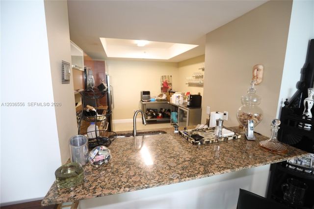 3330 NE 190th St 1312, Aventura, FL 33180