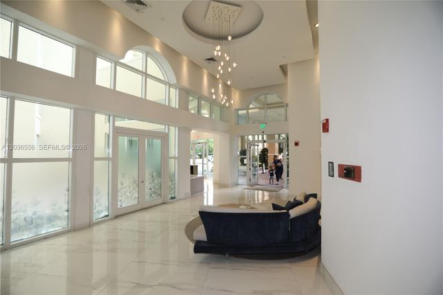 3330 NE 190th St 1312, Aventura, FL 33180