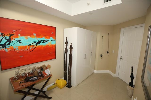 3330 NE 190th St 1312, Aventura, FL 33180