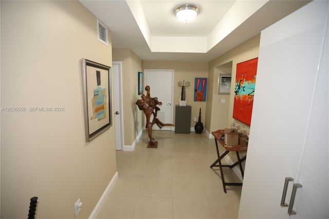 3330 NE 190th St 1312, Aventura, FL 33180