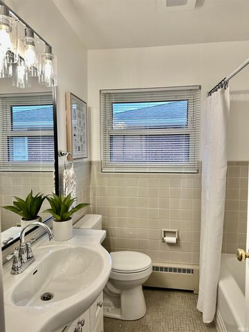 905 Taylor Street, Mishawaka, IN 46544