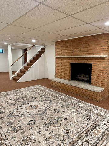 905 Taylor Street, Mishawaka, IN 46544