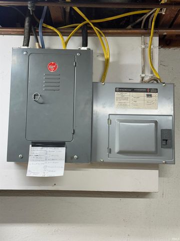 905 Taylor Street, Mishawaka, IN 46544