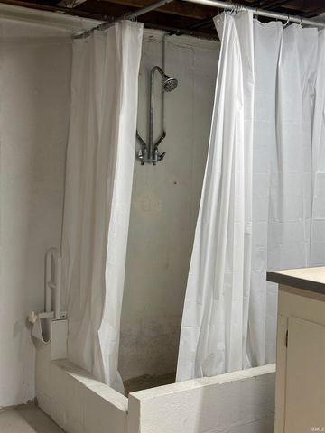 905 Taylor Street, Mishawaka, IN 46544